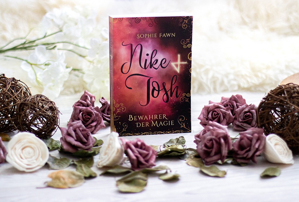 Als Buchcoverdesigner gestalte ich Premades und individuelle Buchcover Design. As a book cover designer, I create premades and individual bookcover designs. Bookcover design.